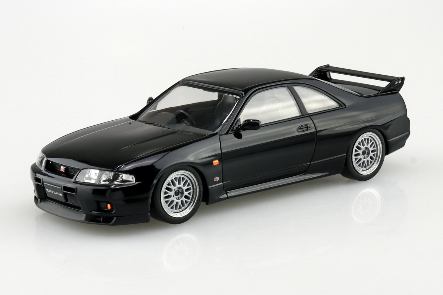 Rakuten - アオシマ プラモデル 1/32 楽プラ スナップキット No.21CU-BK ニッサン R33スカイラインGT-R カスタムホイール ブラック