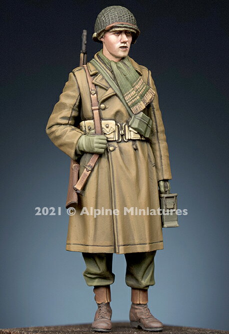 アルパインミニチュア 1/35 WWII アメリカ陸軍 予備弾薬箱を運ぶ射撃助手 冬 レジン製ミリタリーフィギュア AM35294