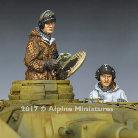 アルパインミニチュア 1/35 WWII ドイツ SS戦車兵セット 防寒服 2体セット レジン製フィギュア AM35240