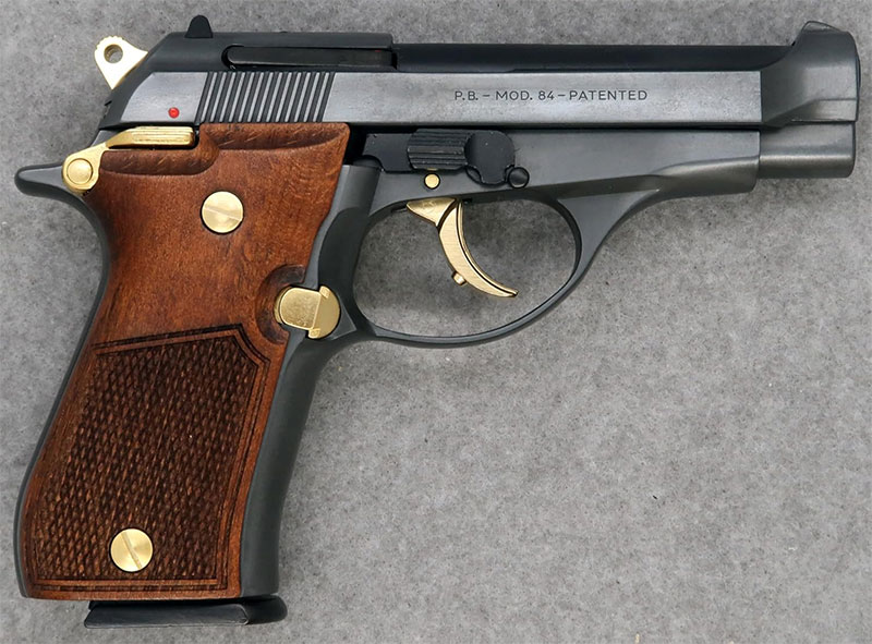 ホビー&雑貨のお店 スターゲートのマルシン モデルガン完成品 M84 特別仕様 強化版 エクセレントヘビーウェイト プレミアムエディション ハーフチェッカー木製グリップ仕様｜アングル2