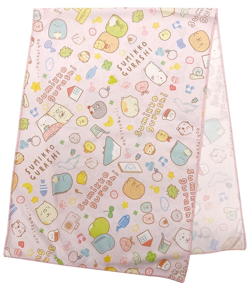 商品情報 商品の説明 ■すみっコぐらしの抗菌ひんやりタオルマスコットです。タオル全体を水で濡らして絞り強く振ることで生地温度が低下し、タオルがひんやりと冷たくなります。■カラビナ付きで持ち運びに便利です。タオルを折りたたむことでコンパクトに収納できます。タオルは抗菌加工生地を使用しており、いつでも清潔で安心です。■サイズ：ケース/W9×H11cmタオル/28×80cm■材質：ケース/シリコンタオル/ポリエステル■生産国：中国 主な仕様 タオル:W28×H80cm ケース:W9×H11cm 【素　材】ケース／シリコン タオル／ポリエステル 生産国:中国 すみっコぐらしの抗菌ひんやりタオルマスコットです。タオル全体を水で濡らして絞り強く振ることで生地温度が低下し、タオルがひんやりと冷たくなります。 カラビナ付きで持ち運びに便利です。タオルを折りたたむことでコンパクトに収納できます。タオルは抗菌加工生地を使用しており、いつでも清潔で安心です。