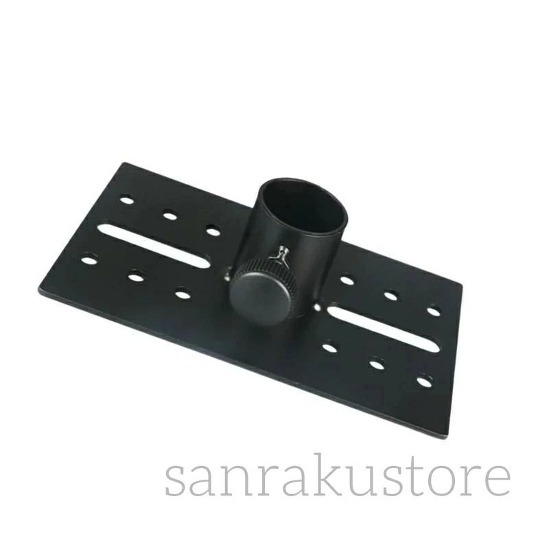 【素材】: このスピーカー壁掛けブラケットはスチール素材で作られており、安定性と耐久性を確保しています。 【回転可能なキャップ】: トップカバー付きのデスクスピーカーは回転してスピーカーの角度を調整できます。 【寸法】: サイズは6.89インチ×4.33インチ、穴の直径は1.38インチで、このブラケットはさまざまなタイプのスピーカーやオーディオ機器に対応できます。 【安定したサポート】:スピーカースタンドは安定したサポートと強力な耐荷重性を備えています。 【取り付け簡単】:ポールスピーカーアダプターブラケットは、スピーカーフロアスタンドや壁掛けスタンドの取り付けに適しています。取り付けは簡単です。 説明: 【素材】: このスピーカー壁掛けブラケットはスチール素材で作られており、安定性と耐久性を確保しています。 【回転可能なキャップ】: トップカバー付きのデスクスピーカーは回転してスピーカーの角度を調整できます。 【寸法】: サイズは6.89インチ×4.33インチ、穴の直径は1.38インチで、このブラケットはさまざまなタイプのスピーカーやオーディオ機器に対応できます。 【安定したサポート】:スピーカースタンドは安定したサポートと強力な耐荷重性を備えています。 【取り付け簡単】:ポールスピーカーアダプターブラケットは、スピーカーフロアスタンドや壁掛けスタンドの取り付けに適しています。取り付けは簡単です。 サイズチャート: 17.5cmx11cm/6.89インチx4.33インチ穴：3.5cm/1.38インチ パッケージに含まれるもの: 金属マウント三脚1個 注意: 手作業による計測のため、1〜2cmの誤差が生じる場合がありますのでご了承ください。※本製品は、電波法令で定められている技術基準に適合していることを証明する技適マークが貼付されていない無線機器であり、日本国内で使用する場合は、電波法違反になる恐れがございます.ご使用の際には、十分ご注意下さいますようお願いいたします.【素材】: このスピーカー壁掛けブラケットはスチール素材で作られており、安定性と耐久性を確保しています。 【回転可能なキャップ】: トップカバー付きのデスクスピーカーは回転してスピーカーの角度を調整できます。 【寸法】: サイズは6.89インチ×4.33インチ、穴の直径は1.38インチで、このブラケットはさまざまなタイプのスピーカーやオーディオ機器に対応できます。 【安定したサポート】:スピーカースタンドは安定したサポートと強力な耐荷重性を備えています。 【取り付け簡単】:ポールスピーカーアダプターブラケットは、スピーカーフロアスタンドや壁掛けスタンドの取り付けに適しています。取り付けは簡単です。 説明: 【素材】: このスピーカー壁掛けブラケットはスチール素材で作られており、安定性と耐久性を確保しています。 【回転可能なキャップ】: トップカバー付きのデスクスピーカーは回転してスピーカーの角度を調整できます。 【寸法】: サイズは6.89インチ×4.33インチ、穴の直径は1.38インチで、このブラケットはさまざまなタイプのスピーカーやオーディオ機器に対応できます。 【安定したサポート】:スピーカースタンドは安定したサポートと強力な耐荷重性を備えています。 【取り付け簡単】:ポールスピーカーアダプターブラケットは、スピーカーフロアスタンドや壁掛けスタンドの取り付けに適しています。取り付けは簡単です。 サイズチャート: 17.5cmx11cm/6.89インチx4.33インチ穴：3.5cm/1.38インチ パッケージに含まれるもの: 金属マウント三脚1個 注意: 手作業による計測のため、1〜2cmの誤差が生じる場合がありますのでご了承ください。※本製品は、電波法令で定められている技術基準に適合していることを証明する技適マークが貼付されていない無線機器であり、日本国内で使用する場合は、電波法違反になる恐れがございます.ご使用の際には、十分ご注意下さいますようお願いいたします.