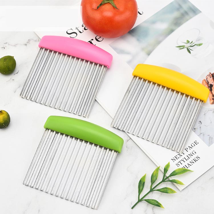 Startlineの包丁 波型包丁 ベトナム料理 野菜 ポテトカッター ポテトスライサー クリンクルカッター 波型カッター 波型 調理器具 インド 食器 アジアン食品 エスニック食材｜アングル2