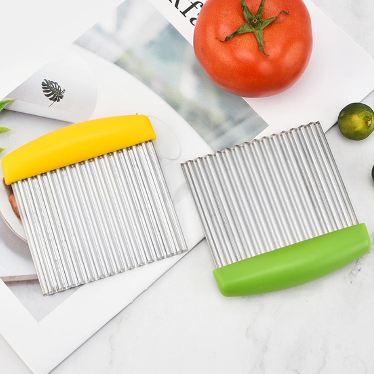 Startlineの包丁 波型包丁 ベトナム料理 野菜 ポテトカッター ポテトスライサー クリンクルカッター 波型カッター 波型 調理器具 インド 食器 アジアン食品 エスニック食材｜アングル3