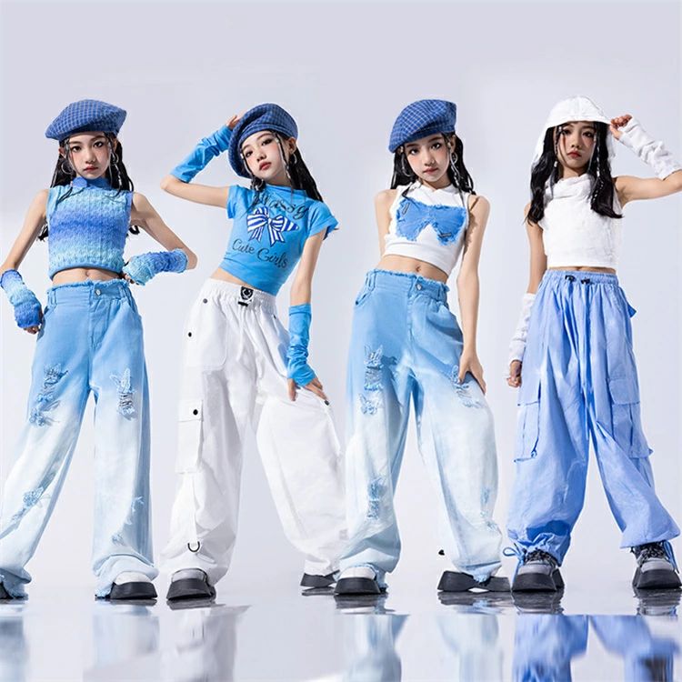 Startlineのキッズ 女の子 ダンス衣装 ブルー系 へそ出し タンク 子供服 ヒップホップ ズボン デニムパンツ グラデーション カーゴパンツ アイドル 腕カバー k-pop 韓国 Y2K 原宿系 おしゃれ レッスン ダンスウェア hiphop 発表会 110-180｜アングル2