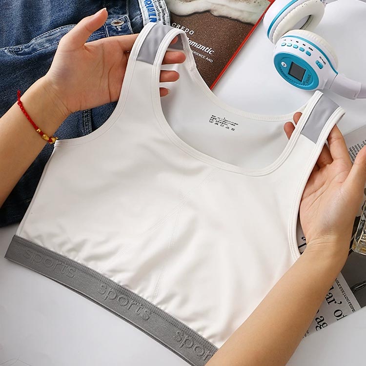 Startlineのスポーツブラ 和装ブラジャー レディース ノンワイヤー ストレスフリー スポーツブラ ホワイト S-4XL シンプル ブラック 取り外し可能パッド 通気性 デイリーブラ 胸小さく見せるブラ 大きいサイズ ブラ｜アングル3