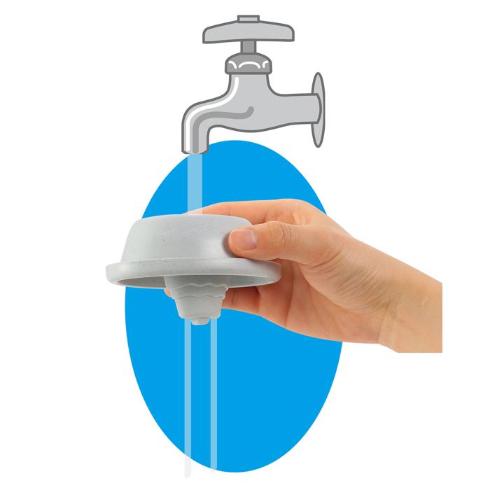 プラスチック素材の一部に「麦」を配合することで、プラスチックの使用量を軽減しているおもちゃです 商品サイズ 60×55×105mm セット内容 シャワボート×4