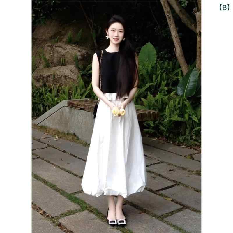 Aライン スカート レディース 夏の 美しい 小さい スカートの 寒い 衣装 ユニークで 美しい かっこいい 黒と 白の 色の マッチングの 花の つぼみの ドレス セット