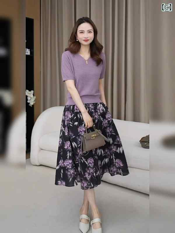 Aライン スカート レディース レディース 夏の ファッション 衣装： ハイエンド 紫色の Vネック 半袖 トップスと プリント スカートの ツーピース セット