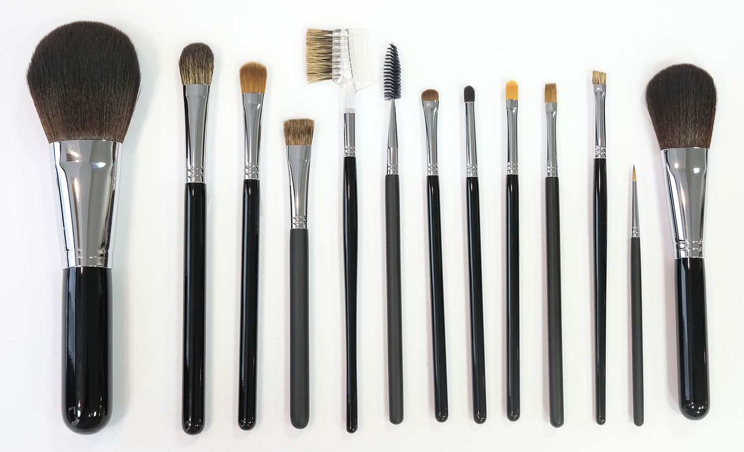 �ڷ���ɮ�ᥤ���֥饷���å�13�ܥ��åȡ� �ڥץ����� �͵��η���ɮ���ꥸ�ʥ륻�åȤ� �ä��Τ��β��ʡ� ưʪ�Ӥȹ������ݥ֥饷�� �ߥå����Ȥ��䤹�����ɵ� ���ߤʵ������٤ʥ֥饷ɽ����ǽ ͥ����ȩ����� �ᥤ�����顼�����줤��ȯ�� �ץ��ε��ϥᥤ���֥饷�Ƿ�ޤ�