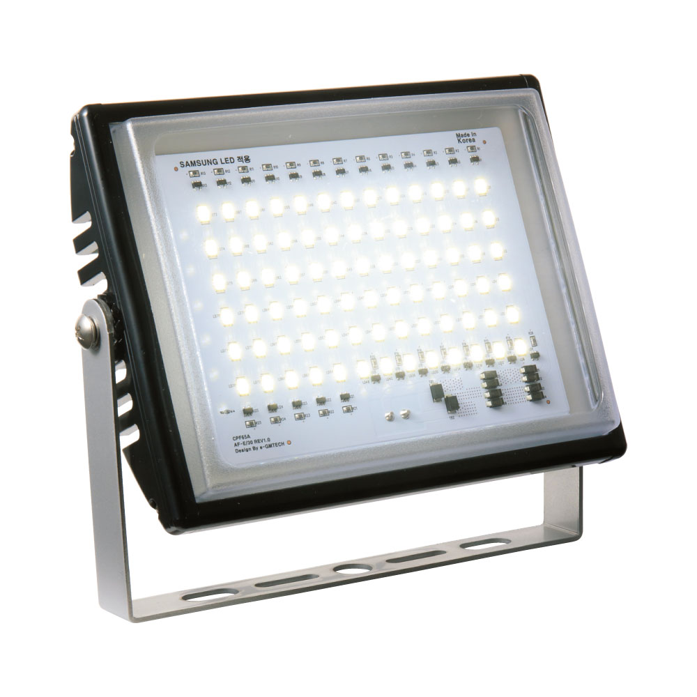 ■型式：WD-1245■外形寸法：W200×H170■入力電圧：DC12V■消費電力：45W■重量：880g●電蝕・防錆対策処理　IP67●周波数27・150MHZ帯でのノイズは極少● 120度の広範囲に均一した配光が特徴です。