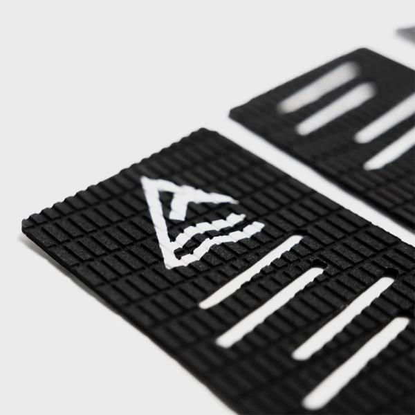 �֥�å� �ե���ȥǥå� Black EVO Front Traction Tractionr REVOLWE ��ܥ�� �ǥå��ѥå� �ȥ饯�����ѥå� �����ե���
