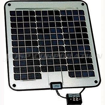 ■電圧：12V■開放電圧：18.6V■短絡電流：1.00A■最適動作電圧：15.3V■最適動作電流：0.92A■最大出力：14W■サイズ：393×353×14mm■重量：1.3kg■適合バッテリー：70A〜130A※改良のため画像が異なる場合があります。●逆流防止ダイオードボックス付き。●マリン用に設計、開発され防水仕様です。●太陽電池専用に開発したアルミ基板に単結晶セルをモジューリングした薄型、軽量タイプです。●自己制御型単結晶セルを開発、過充電防止器は必要ありません。●各コーナーにボルト穴を配置、ボート、ヨットに取り付けやすくなっています。最近チェックした商品。(直近の8件)