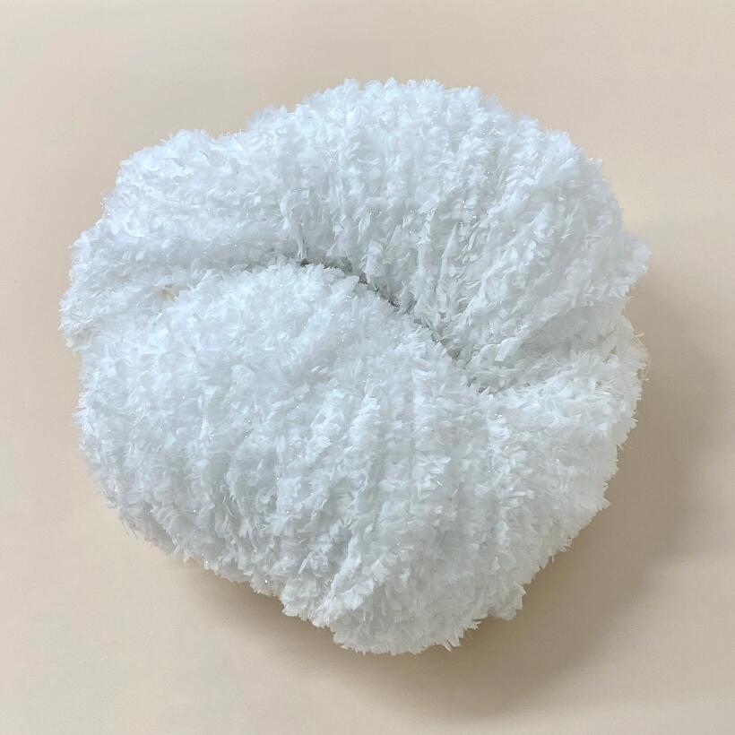 きらきらフィルム入羽モール カセ 100g~110g（約145m）人気 タッセル ピアス シュシュ 通販 指編み アートヤーン さをり織り 手芸用品 刺し子 引き揃え糸 ファンシーヤーン 毛糸 引き 揃え 糸 織物 手織り 手織 織り糸 織糸 手編み 手編 たて糸 手芸 ラッピング ひも stella1997-10001115 ハンドメイド素材 STELLA サンプル画像2