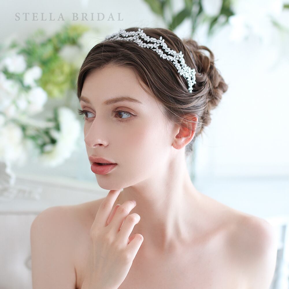【STELLA BRIDAL公式】キュービックジルコニア ブライダル カチューシャ リーフ ダンス |ビジュー 大ぶり 花嫁 結婚式 挙式 可愛い かわいい ヘ...