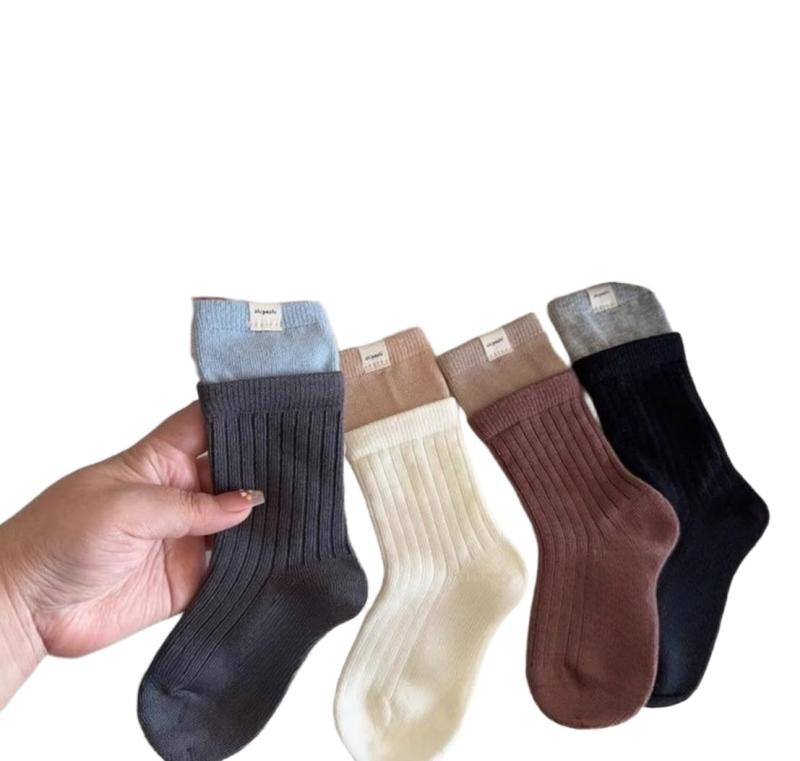 [VOKLLIYU] キッズ 子供靴下 4足セット 可愛い 女の子 ソックス 3-12歳 ガールズ クルーソックス 伸縮 通気性 発表会 卒園式 入学式 通学 通园