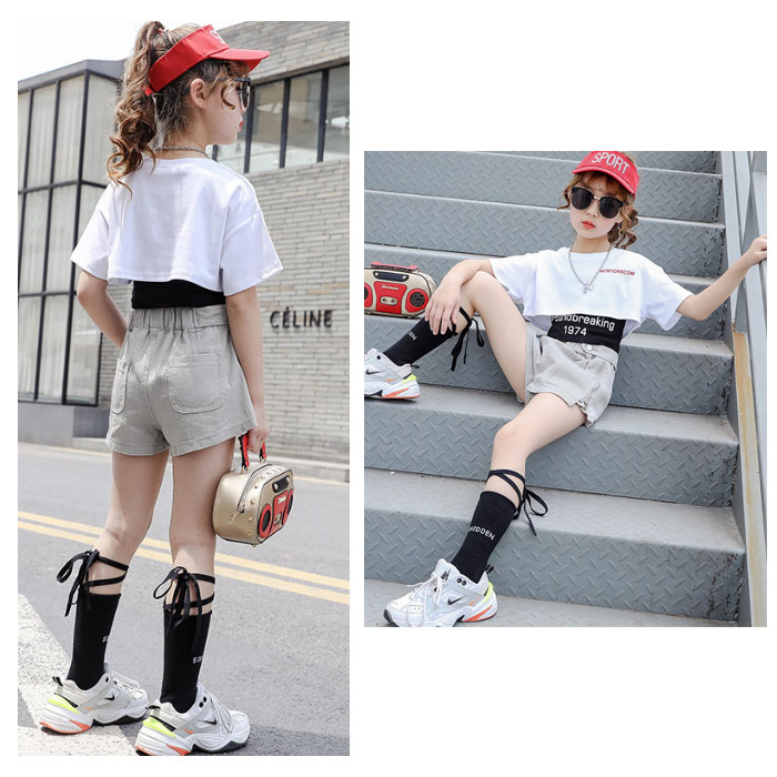 韓国子供服 女の子 夏服 ショートTシャツ+ベスト カジュアル ファッション キッズ ガールズ ダンス衣装 トップス 白いTシャツ 丸首 半袖 黒のベスト コーデ 普段着 ジュニア服 オシャレ 110cm 120cm 130cm 140cm 150cm 160cm ダンス衣装 子供服 トップス チア へそ出し