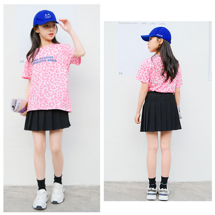 韓国子供服 セットアップ ファッション 夏服 上下セット 女の子 セットアップ ヒョウ柄トップ+プリーツスカート レジャー キッズ 子ども服 半袖Tシャツ ヒョウ柄 結婚式 呼ばれ 普段着 通学着 ガールズ おしゃれ 夏服 120cm 130cm 140cm 150cm 160cm 165cm