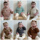 子供服 ベビー服 女の子 パジャマ セットアップ キッズ 上下セット 長袖 ロンパース+パンツ+帽子 3点セット 新生児 可愛い 秋冬 新品 お出かけ ルームウェア 部屋着 寝巻き 全5色 子ども 子供 ベビー 赤ちゃん あたたかい 秋着 冬着 66 73 80 90 原産国:中国 素 材:ポリエステル90% 色：type1 type2 type3 type4 type5 サイズ: 【 66】着丈/38cm バスト/48cm ズボンの丈/40cm ウエスト/38cm 参考身長:50-55cm 【 73】着丈/41cm バスト/50cm ズボンの丈/40cm ウエスト/38cm 参考身長:55-65cm 【 80】着丈/44cm バスト/52cm ズボンの丈/44cm ウエスト/40cm 参考身長:65-75cm 【 90】着丈/47cm バスト/54cm ズボンの丈/49cm ウエスト/42cm 参考身長:75-85cm ※注意： ※入荷時期により生地の色味、光沢感など若干違いが出る場合も御座いますが、不良品とは異なりますので、予めご了承頂けますようお願い致します。 ※PC環境・光の具合により、色や素材のイメージが写真と若干異なる場合がございます。 ※モデル・写真に使用されているアクセサリー・小物は別途記載が無い限り付属いたしません。 ※商品に不良があった場合は、商品到着から5日以内にご連絡いただければご返金・交換対応させて頂きます。原産国:中国 素 材:ポリエステル90% 色：type1 type2 type3 type4 type5 サイズ: 【 66】着丈/38cm バスト/48cm ズボンの丈/40cm ウエスト/38cm 参考身長:50-55cm 【 73】着丈/41cm バスト/50cm ズボンの丈/40cm ウエスト/38cm 参考身長:55-65cm 【 80】着丈/44cm バスト/52cm ズボンの丈/44cm ウエスト/40cm 参考身長:65-75cm 【 90】着丈/47cm バスト/54cm ズボンの丈/49cm ウエスト/42cm 参考身長:75-85cm ※注意： ※入荷時期により生地の色味、光沢感など若干違いが出る場合も御座いますが、不良品とは異なりますので、予めご了承頂けますようお願い致します。 ※PC環境・光の具合により、色や素材のイメージが写真と若干異なる場合がございます。 ※モデル・写真に使用されているアクセサリー・小物は別途記載が無い限り付属いたしません。 ※商品に不良があった場合は、商品到着から5日以内にご連絡いただければご返金・交換対応させて頂きます。