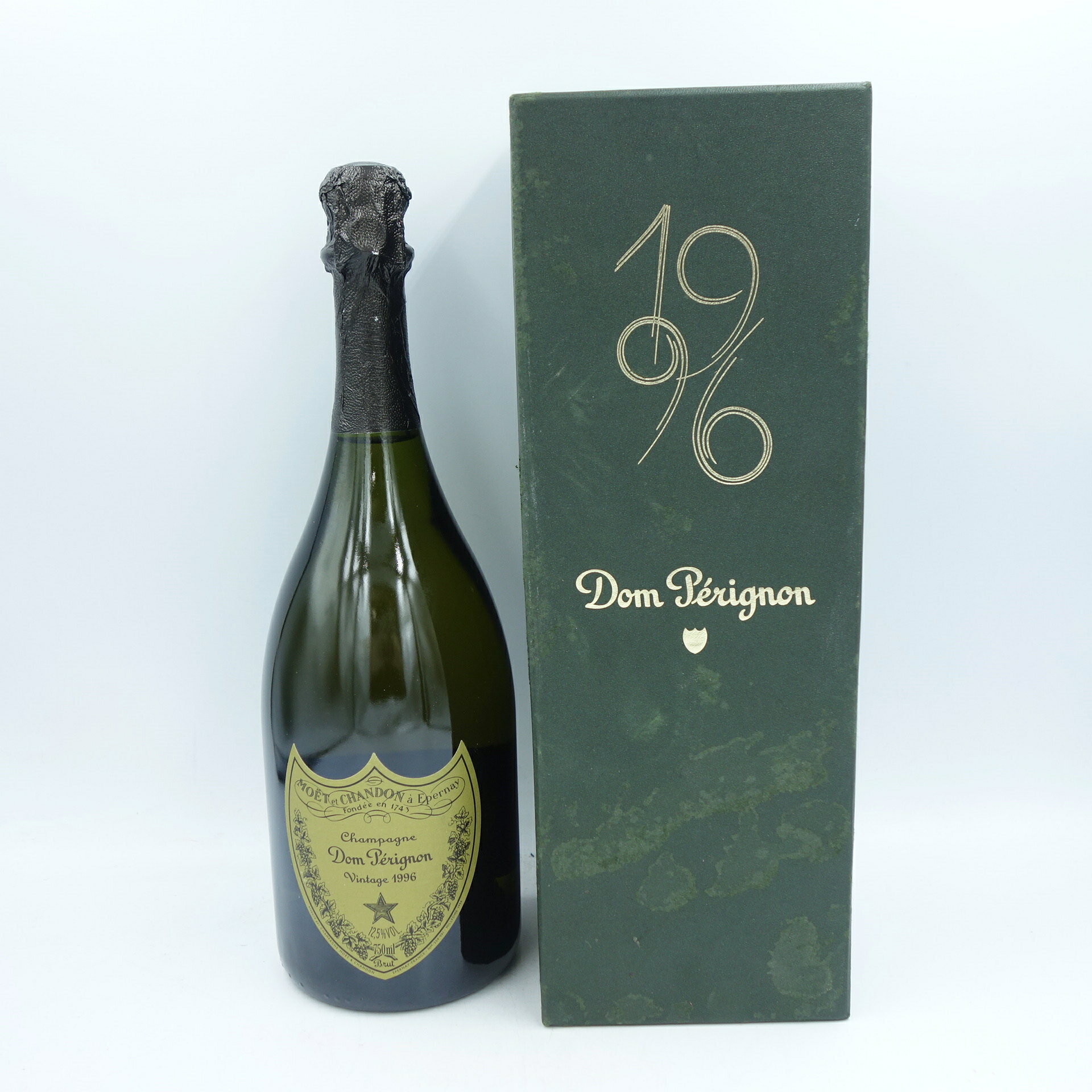 ドンペリニヨン ヴィンテージ 白 1996 750ml Dom Perignon【A2】【中古】