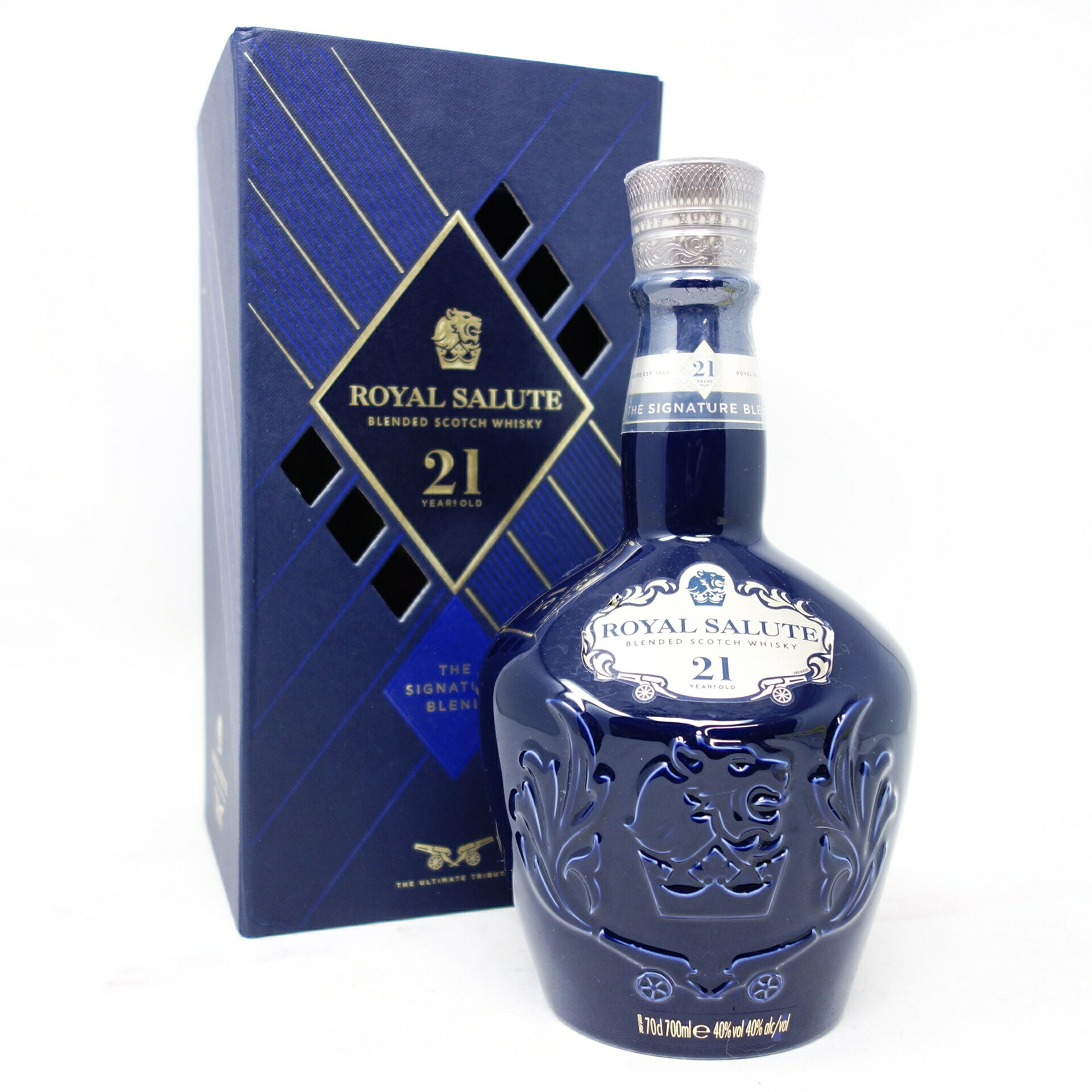 ロイヤルサルート 21年 シグネチャーブレンド 700ml 40% 1434g ROYAL SALUTE 箱付【M】【中古】