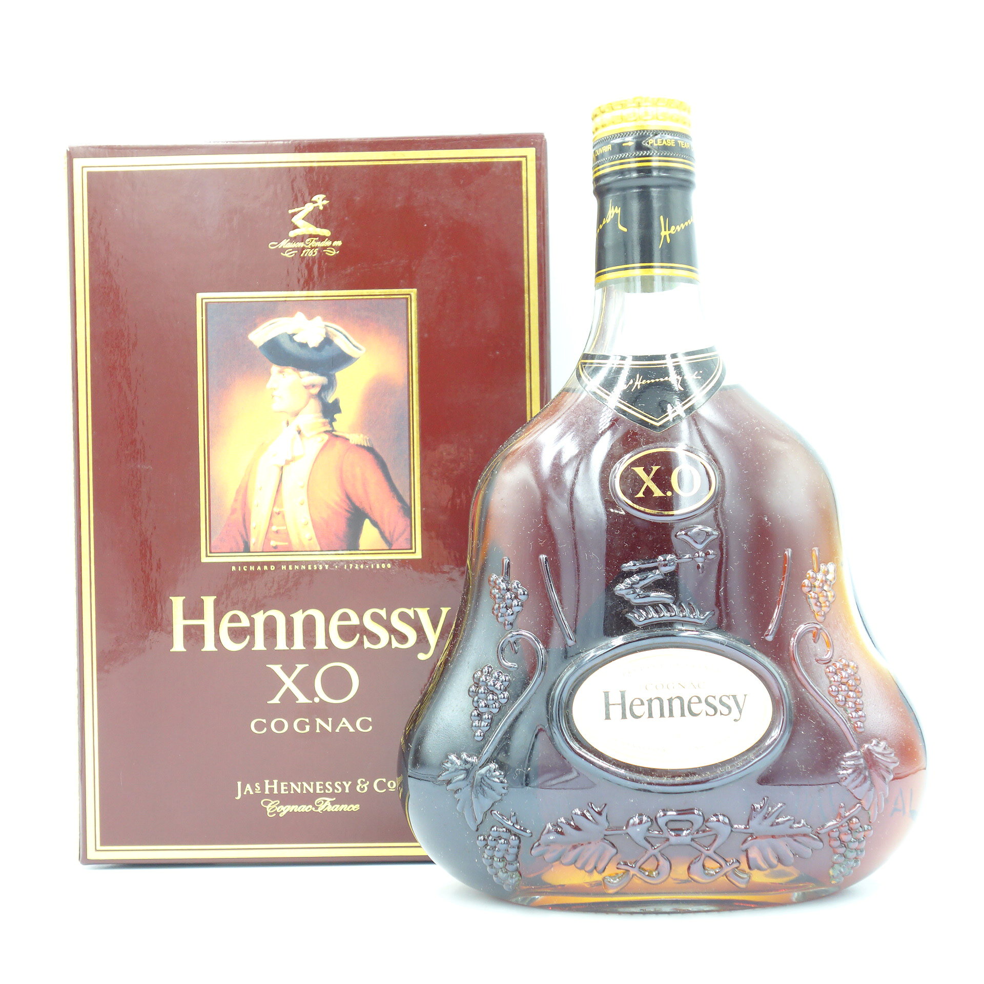 ヘネシー XO 金キャップ クリアボトル 700ml 40% Hennessy 箱付き【D1】【中古】販売済み