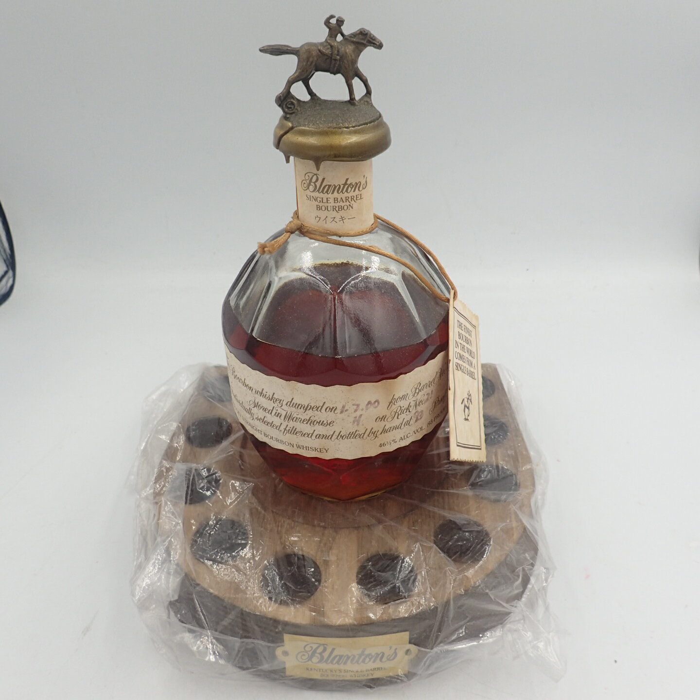 ブラントン 2000 750ml 46.5% 台座付き Blanton's【E1】【中古】販売済み