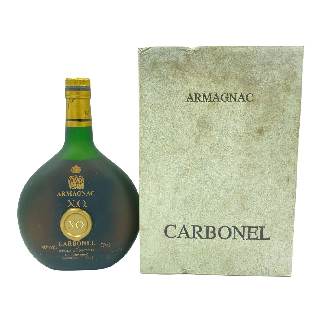 ▼商品詳細 銘柄 カボネル アルマニャック XO CARBONEL ARMAGNAC 付属品 [箱や木箱]--- 本数 1本 内容量 700ml 度数 40% 状態詳細 未開栓のお品物です。 ダメージ(画像参照)が見られます、汚れ(画像参照)が見られます ※二次流通品の為、自然蒸発による減量・お味・風味・コルクの状態・一部の沈殿物等の品質保証は出来ませんのでご了承ください。ご理解頂いた上でのご入札をお願い致します。 梱包サイズ 80サイズ 商品管理番号 【IT87DEBZ1D53】【z】【D3】 備考 ※20歳以上の方のみ入札可能です。落札後取引ナビへ生年月日をご入力下さい。お客様の年齢確認をさせていただきます。 生年月日の入力が無い場合、税務署の指導により発送出来かねますので、ご了承下さい。 またクール便配送をご希望のお客様は、オーダーフォーム備考欄にクール便希望の旨を記載ください。 クール便配送の場合、通常の送料＋220円お支払いください。 ※タイトルに【東京都限定】とある商品に関しましては、酒類販売免許に条件があるため東京都内に発送先住所がある方にしか発送できません。入札された場合、落札者様都合で削除させていただきますこと、ご了承下さいませ。 ▼状態ランク詳細