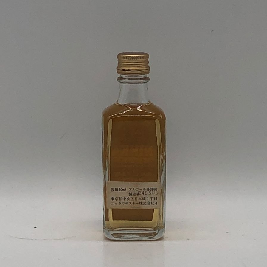 ストックラボの【未開栓】【東京都限定】ハイ ニッカ デラックス マイルド 50ml 39％ HI NIKKA ウィスキー【S4】【中古】｜アングル2