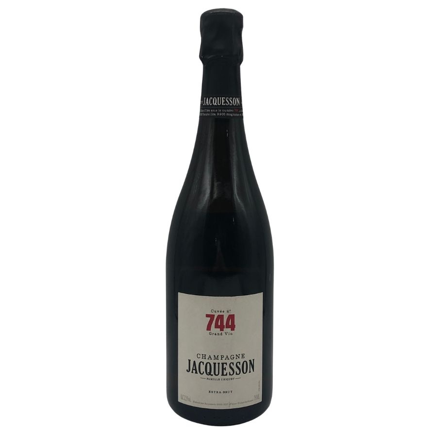 ▼商品詳細 メーカー・銘柄 ジャクソン JACQUESSONジャクソン JACQUESSON 付属品 ---- 本数 1本 内容量 750ml 度数 12.5% ダメージ等 次のダメージがございます。必ずお写真をご確認ください。【キャップフィルムダメージ・ラベル（裏）ダメージ／汚れ・ラベル（表）ダメージ／汚れ・】 状態詳細 未開栓のお品物です。（※タイトルに開栓済みと記載のある商品を除く） 本体・付属品・液面の状態など、必ず商品画像をご確認ください。 なお、本商品は二次流通品となります。 写真に写っていない箇所に数mm程度の微細なキズ・汚れ、ラベルのスレなどが見られる場合がございます。 また、撮影後の保管中に液面のわずかな目減りやオリの発生など、軽微な変化が生じる可能性もございます。 状態に敏感な方や完璧なコンディションをお求めの方は、ご購入をお控えください。 上記をご理解頂いた上でのご購入をお願い致します。 梱包サイズ 80サイズ 商品管理番号 【ITESZRL4SZYO】【G】【Q0】 備考 ※20歳以上の方のみ入札可能です。落札後取引ナビへ生年月日をご入力下さい。お客様の年齢確認をさせていただきます。 生年月日の入力が無い場合、税務署の指導により発送出来かねますので、ご了承下さい。 またクール便配送をご希望のお客様は、オーダーフォーム備考欄にクール便希望の旨を記載ください。 クール便配送の場合、通常の送料＋220円お支払いください。 ※タイトルに【東京都限定】とある商品に関しましては、酒類販売免許に条件があるため東京都内に発送先住所がある方にしか発送できません。入札された場合、落札者様都合で削除させていただきますこと、ご了承下さいませ。 結婚記念日 / 還暦 / 古希 / 喜寿 / 米寿 / 白寿 / 卒寿 / 百寿 / 成人式 / 入学式 / 卒業式 / 結婚式 / 出産 / 新築祝い / 初節句 / 七五三 / 銀婚式 / 金婚式 / ダイヤモンド婚式 / 出産祝い / 命名式 / お宮参り / 初誕生 / 入園式 / 進級祝い / 就職祝い / 成人式 / 結納 / 婚約式 / 新婚旅行 / 出産記念 / 引っ越し祝い / 退職祝い / 還暦祝い / 古希祝い / 喜寿祝い / 傘寿祝い / 卒寿祝い / 白寿祝い / 百寿祝い / 母の日 / 父の日 / 敬老の日 / バレンタインデー / ホワイトデー / クリスマス / お正月 / 節分 / ひな祭り / 端午の節句 / 七夕 / お盆 / お彼岸 / 十三参り / 仏事 / 法事 / お歳暮 / お中元 / 暑中見舞い / 寒中見舞い / 年賀状 / 快気祝い / 内祝い / 引き出物 / お礼状 / お祝い返し / 香典返し / 贈り物 / ホームパーティー / ハロウィン / クリスマスパーティー / 新年会 / 忘年会 / 誕生日パーティー / 結婚記念パーティー / ベビーシャワー / 送別会 / 歓迎会 / 卒業パーティー / 婚約パーティー / バチェロレッテパーティー / ディナーショー / ガーデンパーティー / ランチパーティー
