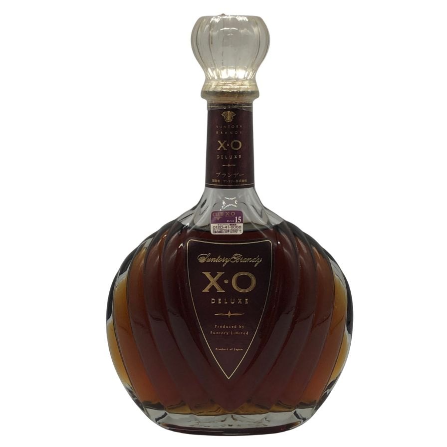 ▼商品詳細 メーカー・銘柄 サントリー XO デラックス ブランデー SUNTORYサントリー XO デラックス ブランデー SUNTORY 付属品 ---- 本数 1本 内容量 700ml 度数 40% 状態詳細 未開栓のお品物です。（※タイトルに開栓済みと記載のある商品を除く） 本体・付属品・液面の状態など、必ず商品画像をご確認ください。 なお、本商品は二次流通品となります。 写真に写っていない箇所に数mm程度の微細なキズ・汚れ、ラベルのスレなどが見られる場合がございます。 また、撮影後の保管中に液面のわずかな目減りやオリの発生など、軽微な変化が生じる可能性もございます。 状態に敏感な方や完璧なコンディションをお求めの方は、ご購入をお控えください。 上記をご理解頂いた上でのご購入をお願い致します。 梱包サイズ 80サイズ 商品管理番号 【ITMG410E8QB8】【+】【Q2】 備考 ※20歳以上の方のみ入札可能です。落札後取引ナビへ生年月日をご入力下さい。お客様の年齢確認をさせていただきます。 生年月日の入力が無い場合、税務署の指導により発送出来かねますので、ご了承下さい。 またクール便配送をご希望のお客様は、オーダーフォーム備考欄にクール便希望の旨を記載ください。 クール便配送の場合、通常の送料＋220円お支払いください。 ※タイトルに【東京都限定】とある商品に関しましては、酒類販売免許に条件があるため東京都内に発送先住所がある方にしか発送できません。入札された場合、落札者様都合で削除させていただきますこと、ご了承下さいませ。 結婚記念日 / 還暦 / 古希 / 喜寿 / 米寿 / 白寿 / 卒寿 / 百寿 / 成人式 / 入学式 / 卒業式 / 結婚式 / 出産 / 新築祝い / 初節句 / 七五三 / 銀婚式 / 金婚式 / ダイヤモンド婚式 / 出産祝い / 命名式 / お宮参り / 初誕生 / 入園式 / 進級祝い / 就職祝い / 成人式 / 結納 / 婚約式 / 新婚旅行 / 出産記念 / 引っ越し祝い / 退職祝い / 還暦祝い / 古希祝い / 喜寿祝い / 傘寿祝い / 卒寿祝い / 白寿祝い / 百寿祝い / 母の日 / 父の日 / 敬老の日 / バレンタインデー / ホワイトデー / クリスマス / お正月 / 節分 / ひな祭り / 端午の節句 / 七夕 / お盆 / お彼岸 / 十三参り / 仏事 / 法事 / お歳暮 / お中元 / 暑中見舞い / 寒中見舞い / 年賀状 / 快気祝い / 内祝い / 引き出物 / お礼状 / お祝い返し / 香典返し / 贈り物 / ホームパーティー / ハロウィン / クリスマスパーティー / 新年会 / 忘年会 / 誕生日パーティー / 結婚記念パーティー / ベビーシャワー / 送別会 / 歓迎会 / 卒業パーティー / 婚約パーティー / バチェロレッテパーティー / ディナーショー / ガーデンパーティー / ランチパーティー