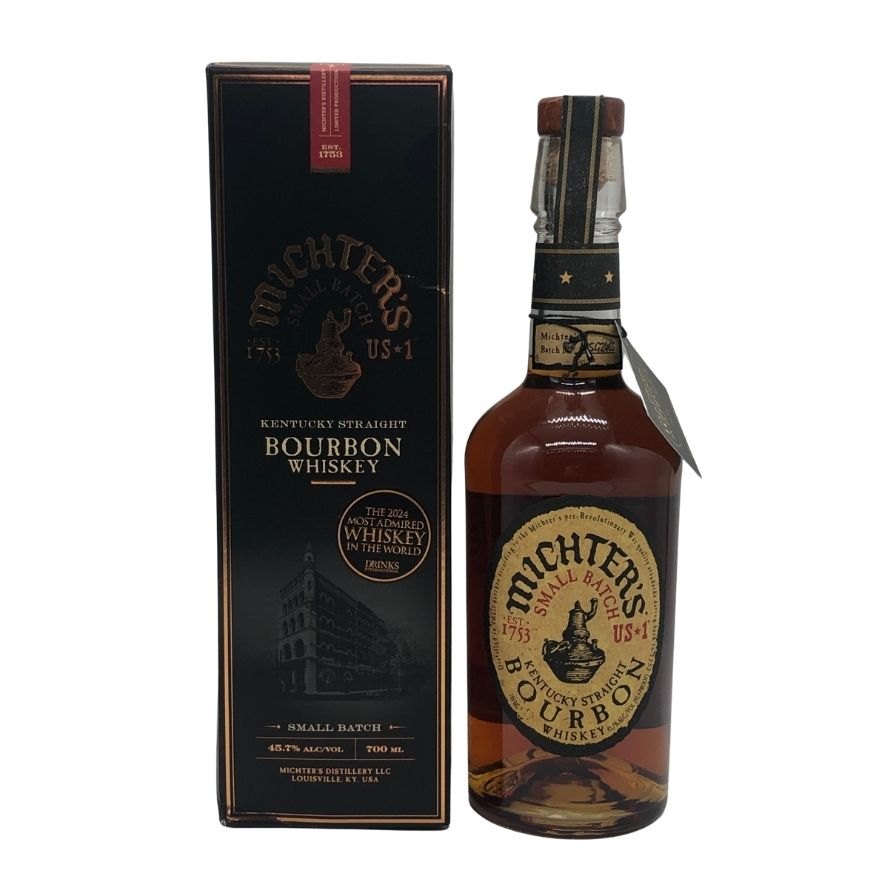 ▼商品詳細 メーカー・銘柄 ミクターズ US-1 スモールバッチ 700ml 45% MICHTERSミクターズ US-1 スモールバッチ 700ml 45% MICHTERS 付属品 [箱や木箱][冊子・カード]-- 本数 1本 内容量 700ml 度数 45% ダメージ等 次のダメージがございます。必ずお写真をご確認ください。【キャップフィルムダメージ・】 状態詳細 未開栓のお品物です。（※タイトルに開栓済みと記載のある商品を除く） 本体・付属品・液面の状態など、必ず商品画像をご確認ください。 なお、本商品は二次流通品となります。 写真に写っていない箇所に数mm程度の微細なキズ・汚れ、ラベルのスレなどが見られる場合がございます。 また、撮影後の保管中に液面のわずかな目減りやオリの発生など、軽微な変化が生じる可能性もございます。 状態に敏感な方や完璧なコンディションをお求めの方は、ご購入をお控えください。 上記をご理解頂いた上でのご購入をお願い致します。 梱包サイズ 80サイズ 商品管理番号 【IT3W5ZL1QMX4】【F】【B4】 備考 ※20歳以上の方のみ入札可能です。落札後取引ナビへ生年月日をご入力下さい。お客様の年齢確認をさせていただきます。 生年月日の入力が無い場合、税務署の指導により発送出来かねますので、ご了承下さい。 またクール便配送をご希望のお客様は、オーダーフォーム備考欄にクール便希望の旨を記載ください。 クール便配送の場合、通常の送料＋220円お支払いください。 ※タイトルに【東京都限定】とある商品に関しましては、酒類販売免許に条件があるため東京都内に発送先住所がある方にしか発送できません。入札された場合、落札者様都合で削除させていただきますこと、ご了承下さいませ。 結婚記念日 / 還暦 / 古希 / 喜寿 / 米寿 / 白寿 / 卒寿 / 百寿 / 成人式 / 入学式 / 卒業式 / 結婚式 / 出産 / 新築祝い / 初節句 / 七五三 / 銀婚式 / 金婚式 / ダイヤモンド婚式 / 出産祝い / 命名式 / お宮参り / 初誕生 / 入園式 / 進級祝い / 就職祝い / 成人式 / 結納 / 婚約式 / 新婚旅行 / 出産記念 / 引っ越し祝い / 退職祝い / 還暦祝い / 古希祝い / 喜寿祝い / 傘寿祝い / 卒寿祝い / 白寿祝い / 百寿祝い / 母の日 / 父の日 / 敬老の日 / バレンタインデー / ホワイトデー / クリスマス / お正月 / 節分 / ひな祭り / 端午の節句 / 七夕 / お盆 / お彼岸 / 十三参り / 仏事 / 法事 / お歳暮 / お中元 / 暑中見舞い / 寒中見舞い / 年賀状 / 快気祝い / 内祝い / 引き出物 / お礼状 / お祝い返し / 香典返し / 贈り物 / ホームパーティー / ハロウィン / クリスマスパーティー / 新年会 / 忘年会 / 誕生日パーティー / 結婚記念パーティー / ベビーシャワー / 送別会 / 歓迎会 / 卒業パーティー / 婚約パーティー / バチェロレッテパーティー / ディナーショー / ガーデンパーティー / ランチパーティー