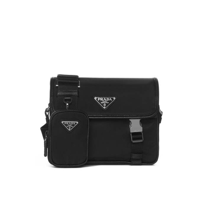 【楽天ブラックフライデー最大80%OFF+P2倍~】Prada プラダ メンズ ハンドバッグ・ショルダーバッグ 2VD034XOP2DMHF0002 PRADA VIAGGIO Bags.. Black Blacks and greys onesize 【送料無料・関税込】