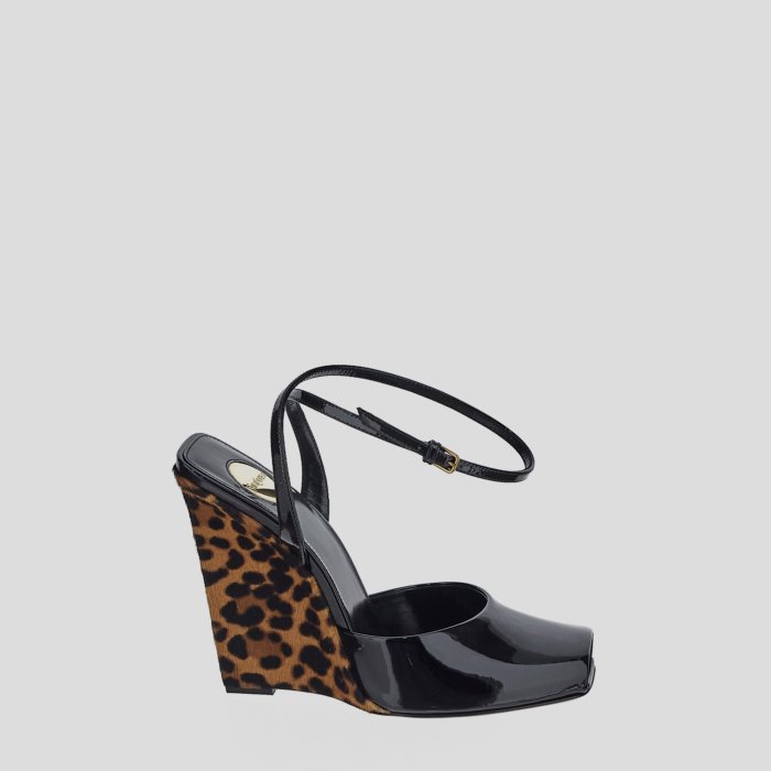サンダル・ミュール SAINT LAURENT Women Sandals 650986DWE00 1000 BLACK 楽天市場】サンローラン(ミュール|レディース靴):靴の通販