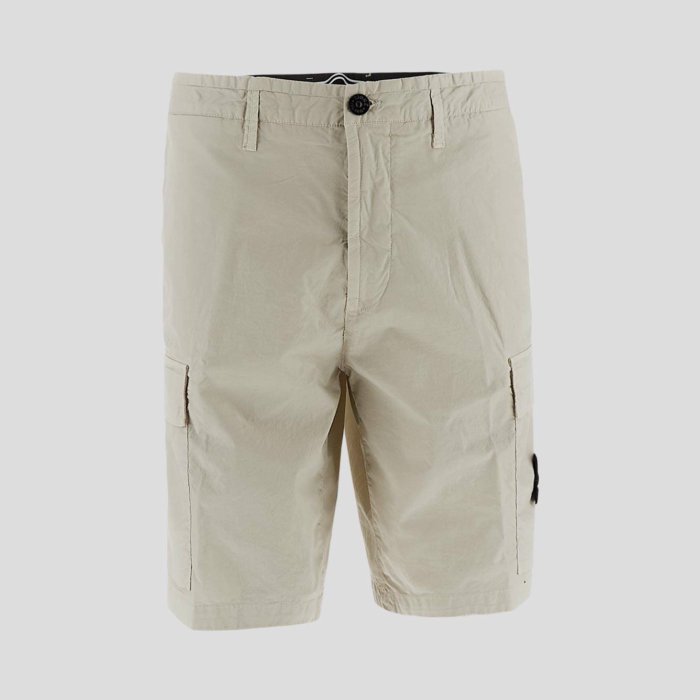 【送料無料・関税込】 ストーンアイランド STONE ISLAND Shorts メンズ ウェア パンツ ショートパンツ Sand 31 32 33 34 36 男性 L100L08S0003V0095