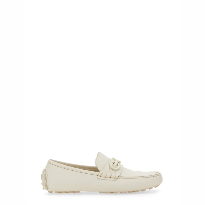 【楽天イーグルス感謝祭最大80%OFF+P2倍~】FERRAGAMO フェラガモ メンズ ローファー 768041020983026 MOCCASIN WITH GANCINI ORNAMENT WHITE 81/2 71/2 7.5 8 10 6 7 9 【送料無料・関税込】
