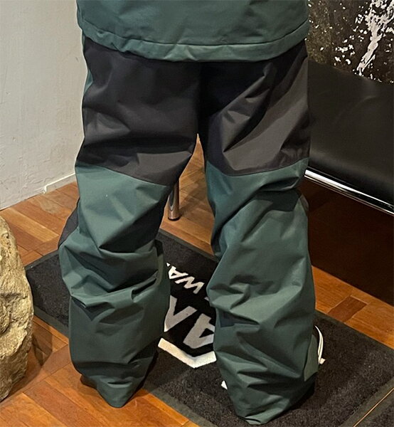 ����ʬ���ʡ����Х� VANS ���Ρ��ܡ��ɥ���������󥺡�24-25��Mte HELIBOUND -pants / BLACK-GREEN Gables �쥮��顼 �ѥ�ġ�(2024-2025)��vans �������� ���Ρ��ܡ��� ������ ��C1�ۡ�s7��