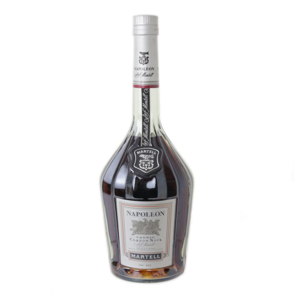 【商品名】MARTELL NAPOLEON GORDON NOIR マーテル ナポレオン コルドンノワール【容量】700ml【度数】アルコール度数40％【詳細情報】未開栓の新古品です。※画像の商品が現物です。ラベルやキャップ部の痛み等は画像でご確認ください。※年数経過品の為、開栓時にコルクが砕ける可能性があります。また、古酒につき、味や品質、風味は保証いたしかねます。上記ご理解いただいたうえでご購入いただけますようお願い申し上げます。【注意】 この商品はお酒です。20歳未満者の飲酒は法律により禁止されております。20歳未満者のご購入は固くお断りします。代理購入であっても販売をお断りしています。【備考】ご注文時に、備考欄に生年月日のご入力をお願い致します。生年月日のご入力がない場合は発送ができませんので、予めご了承願います。酒類通信販売免許規定のため、直接店舗へご来店での販売はできません。【免許】酒類販売業免許　西宮酒第417号【発送元店舗】リバースちぇるる野毛店この商品に関するお問合わせはリバースちぇるる野毛店 TEL/045-251-2881 まで商品番号：kzo230316tc01