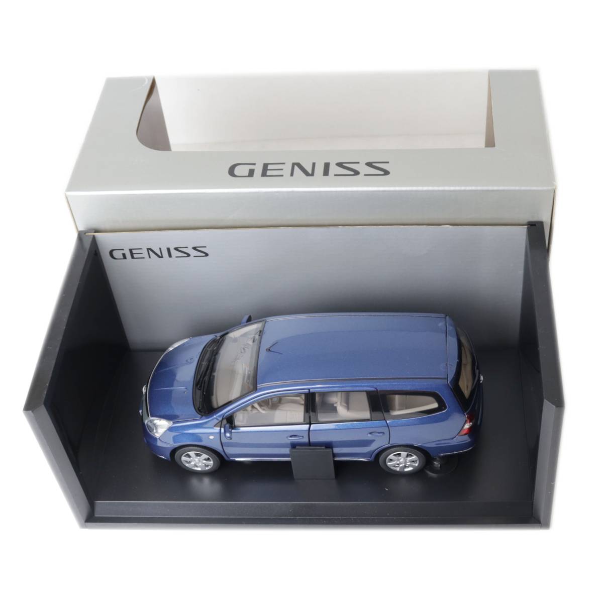 Rakuten - 【中古】日産 GENISS ジェニス モデルカー ミニカー 1/18スケール ブルー 箱、台 全長約250mm NT 美品 Aランク