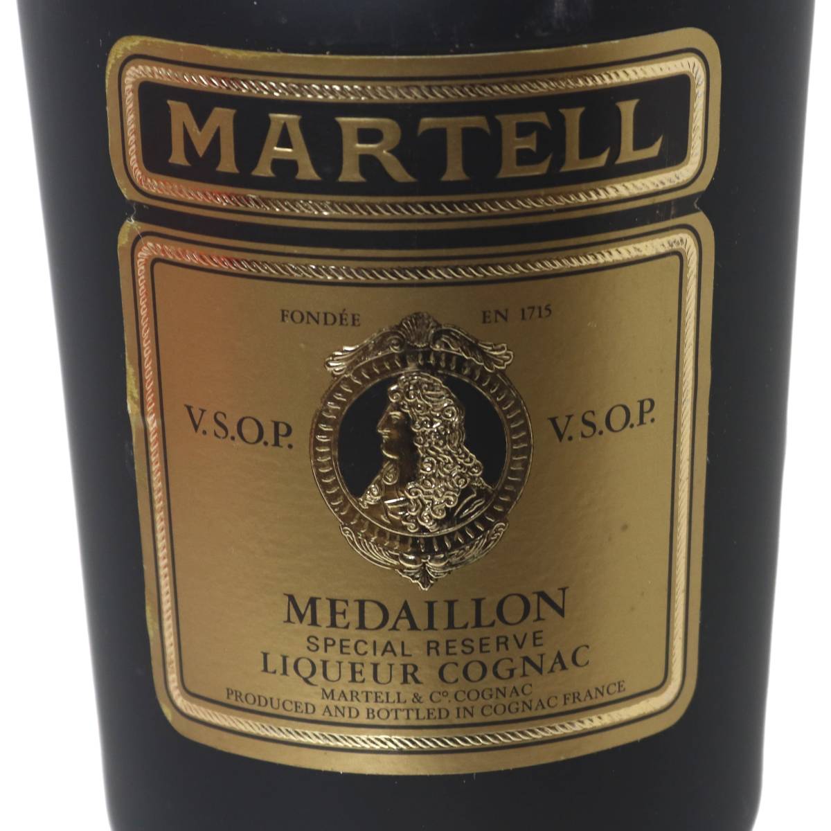【中古】 古酒 ブランデー コニャック MARTELL VSOP MEDAILLON マーテル メダリオン 700ml アルコール度数40％ NT 箱あり