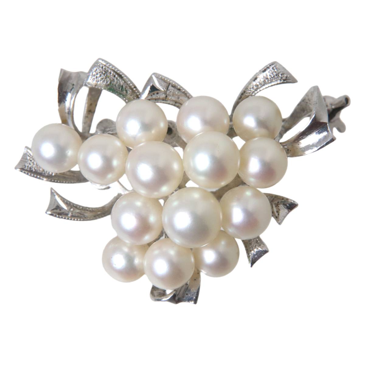 Rakuten - 【中古】 パールブローチ 本真珠×メタル 40×31.5(mm) パール 14P 6.1~7.5(mm) 重量約12.7g NT BCランク