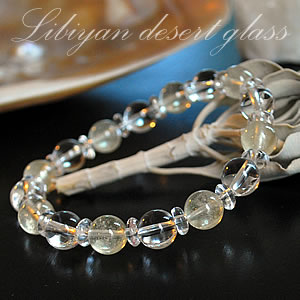 リビアンデザートグラスAAA8mm 水晶AAA8mm ボタン水晶 ブレスレット 天然石 パワーストーン リビアンデザートグラス 水晶