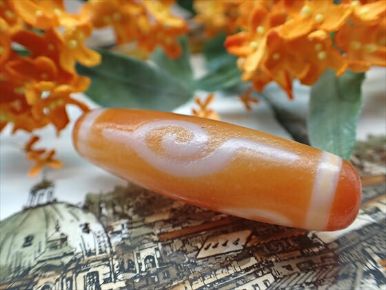 【チベット天珠】 法螺四眼天珠 橙 【一点物】