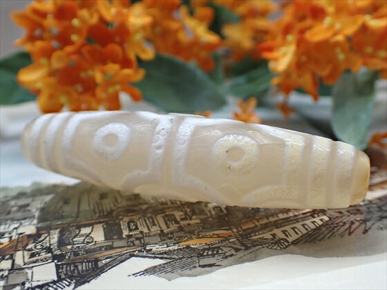 【チベット天珠】十眼天珠 白 【一点物】