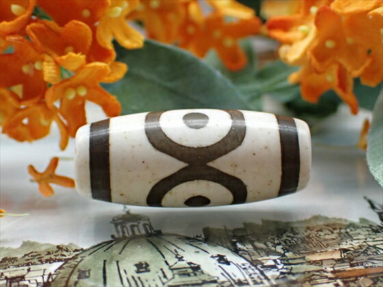 【チベット天珠】 三眼天珠・白 【一点物】