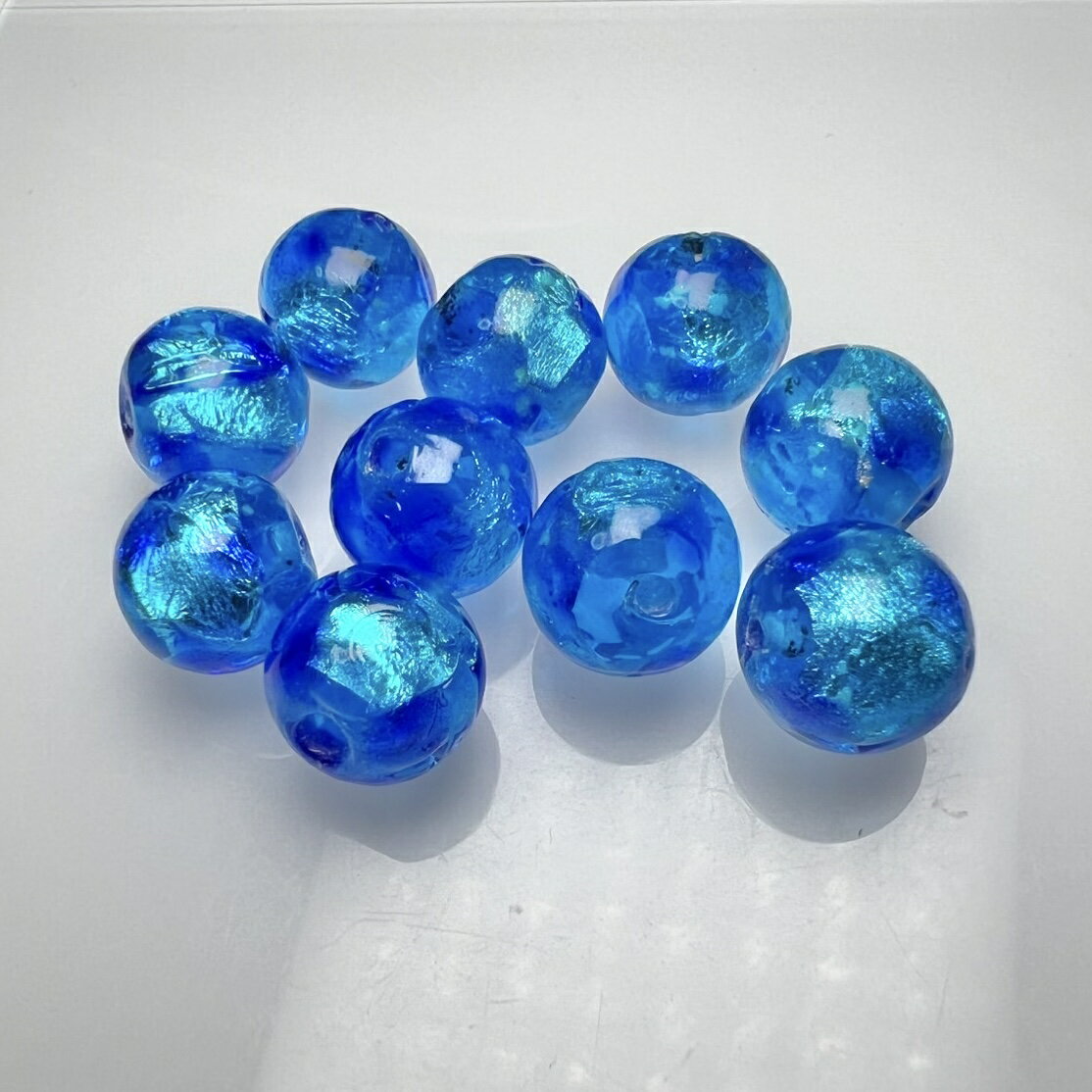 樂天商城 - ホタルガラス 8mm 10個セット アクアブルー とんぼガラス とんぼ玉 蓄光 夜光タイプ 送料無料