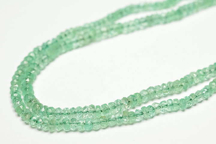 2～2.5mm ザンビア産エメラルド ボタンカット 連売り40センチ(インド加工)