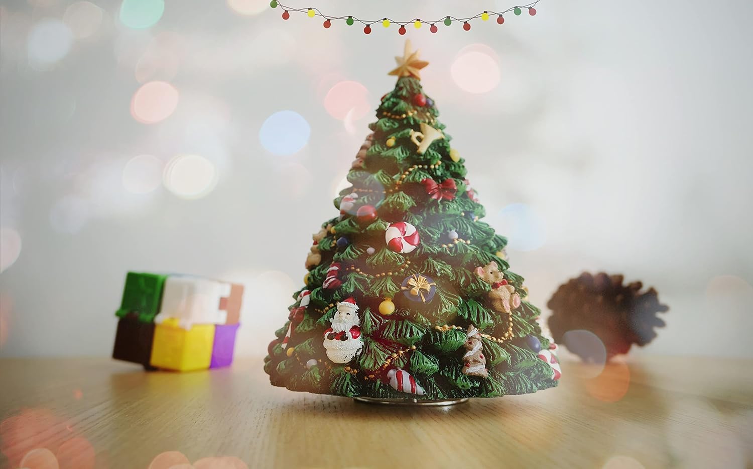 オルゴール スノードーム ミニ クリスマスツリー 卓上飾り デスクトップデコレーション インテリア プレゼント音楽 回転 彫(ws356)