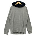 商品名 SUPREME シュプリーム 15AW Hooded Waffle Thermal 袖ロゴ ワッフルサーマル パーカー コットン グレー ネイビー XL 正規品 / 34018【中古】 対象 メンズ 色 グレー x ネイビー サイズ XL サイズ詳細 表記サイズ：XL着丈：約75cm肩幅：約48cm身幅：約57cm袖丈：約69cm備考：多少の誤差はお許しください。 状態ランク AB 状態詳細：全体的に着用感・使用感が見られず、汚れやダメージがほとんどない、新品同様の綺麗な商品 試着程度の美品です。 状態ランク詳細 S=タグ付きの新古品、未使用品のもの A=タグなし、試着程度の未使用品に近いもの AB=全体的に着用感・使用感が見られず、汚れやダメージがほとんどない、新品同様の綺麗な商品 B=汚れ等なく、多少の着用感ぐらいな比較的美品なもの BC=全体的に中古品としての着用感・使用感と若干の汚れが見られるものの、一般的な中古の商品 C=多少の汚れ、キズ、着用感が見られるもの D=汚れ、キズなどのダメージが目立つもの 付属品 なし 注意事項 「何cmの人に合うか？」という質問が多数ありますが足の大きさや体系、服装に個人差がありますので記載された実寸をお手持ちの靴や服と測り比べて検討して下さい。 パンツ等の裾上げに関しても当方にも分かりかねる場合がありますので、そちらも実寸サイズでご検討してください。 色の具合はモニターの性能、設定にもよります。 当方の出品物は殆どが買取によるOLD、USED商品です。程度、状態に関しては個人差があります。 出品の際には商品確認をしダメージは記載しておりますが、細かな擦れ、薄汚れ、目に付きにくいピンホール等はご了承下さい。 また、ニオイに関しては感じ方に個人差がありますが、生活臭、タバコ、香水、ペット、商品の劣化臭等のにおいがひどいものには状態説明のほうに記載しますが、ある程度のものに関しては記載はいたしませんのでご了承のほどよろしくお願い致します。 配送方法 宅急便（ヤマト運輸）の元払い発送のみ対応で、120サイズ以上から着払い発送対応とさせていただきます（その際はタイトルに記載させていただきます）。また、複数落札の場合は同梱包不可で、1点ずつの発送対応となります。ご了承のほど宜しくお願い致します。 その他 スマホ等のモバイルでご覧のお客様は、PC用の画面に一度切り替えて詳細をご覧いただきますよう宜しくお願い致します。