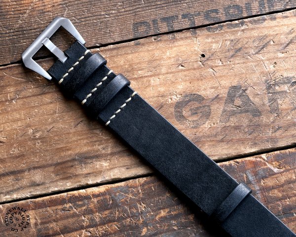 STONEWALL for PANERAI ストラップ HYGIENIC ブラック x ナチュラル カテゴリ : パネライ NATO ベルト NATOベルト NATOストラップ ショート ビンテージ アンティーク レザー 軍用時計 オーダーメイド 対応 : 20mm 22mm 24mm 26mm 38mm 40mm 42mm 44mm 45mm 47mm 48mm